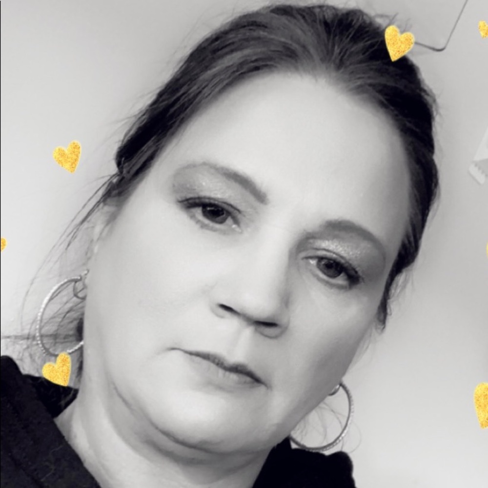 Meet your Posher, Marie